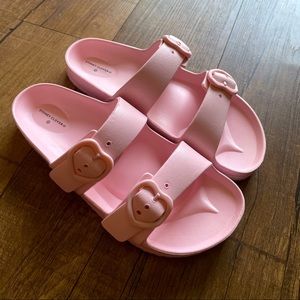 Stoney clover x target heart sandals NWOT